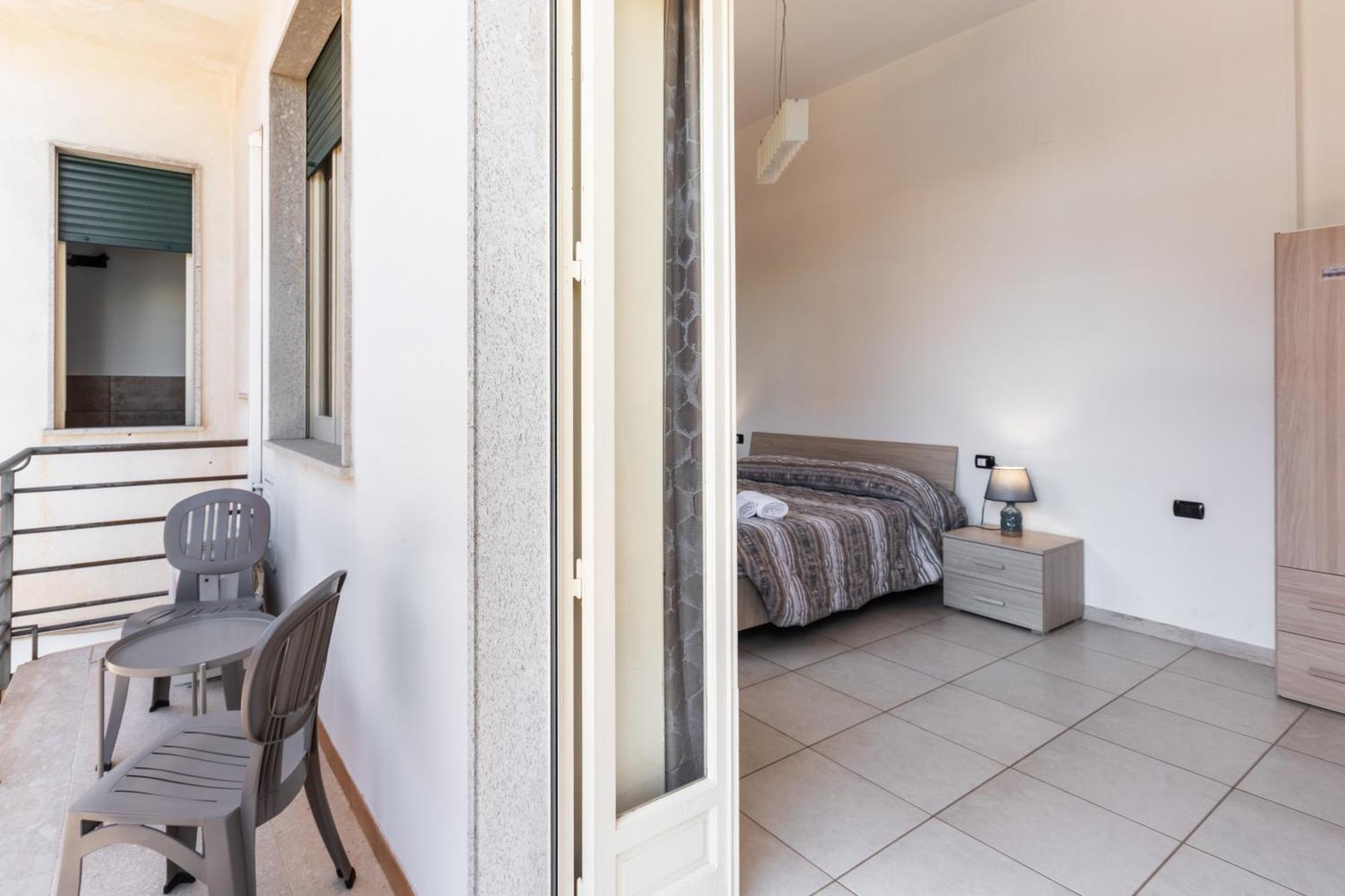 Le Torrette Rooms And Apartments Avola Exterior foto
