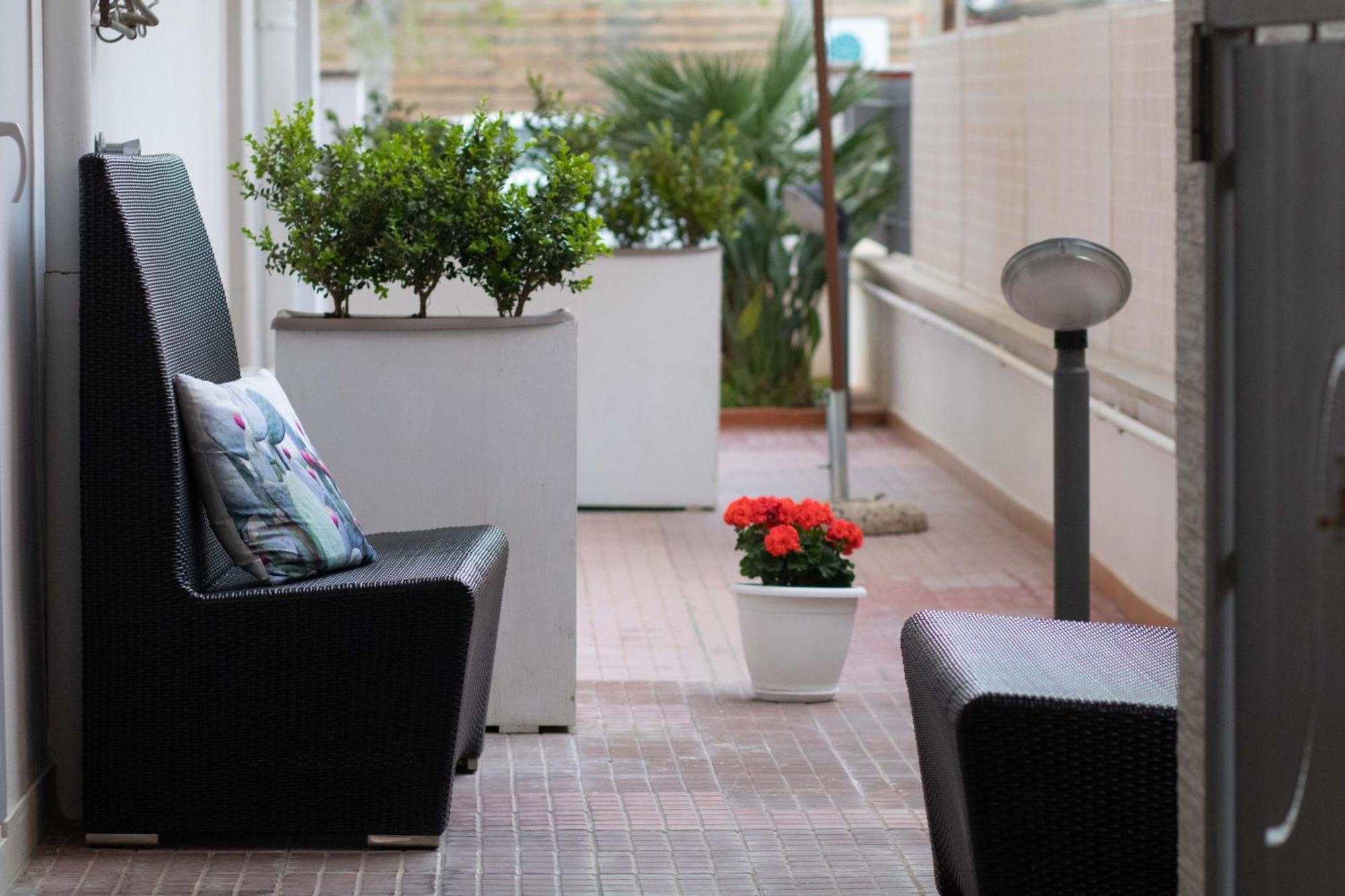 Le Torrette Rooms And Apartments Avola Exterior foto