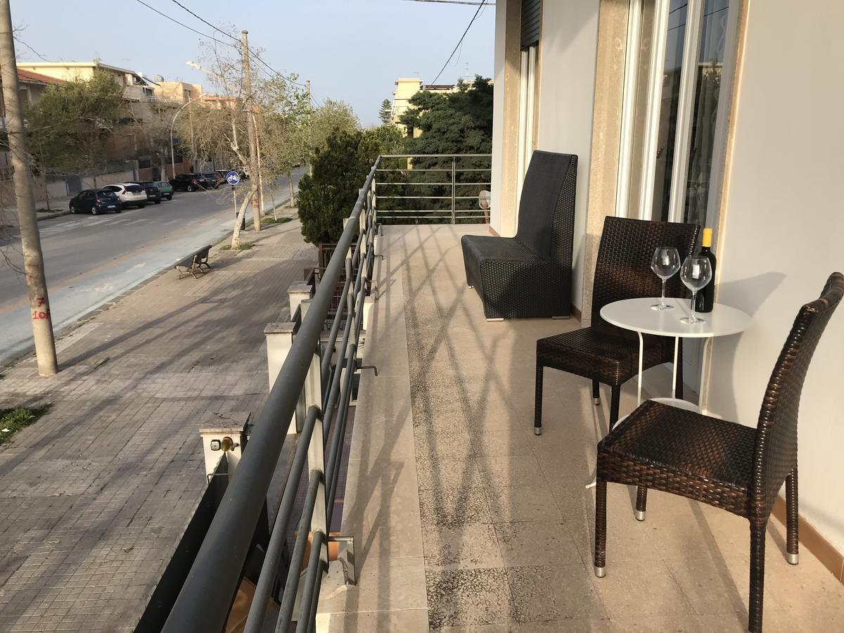 Le Torrette Rooms And Apartments Avola Exterior foto