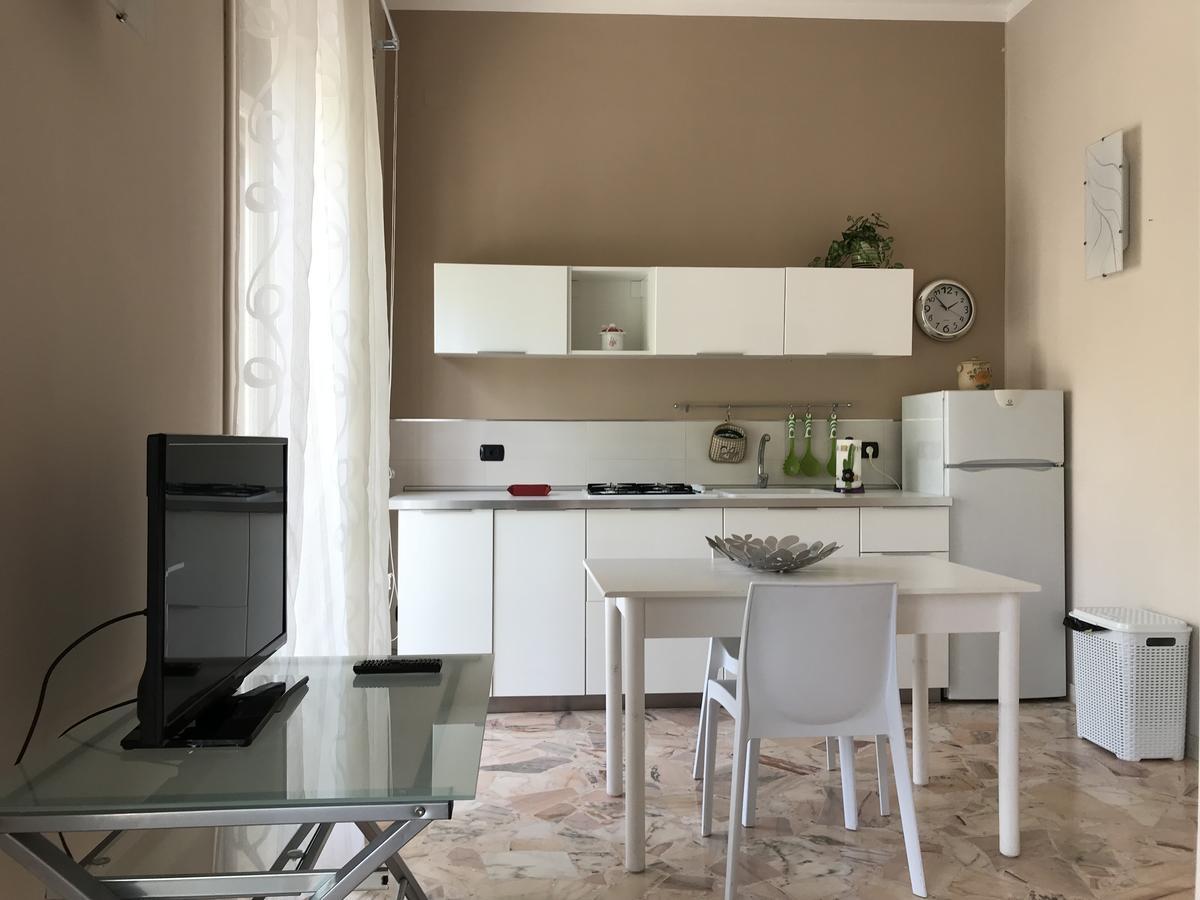 Le Torrette Rooms And Apartments Avola Exterior foto