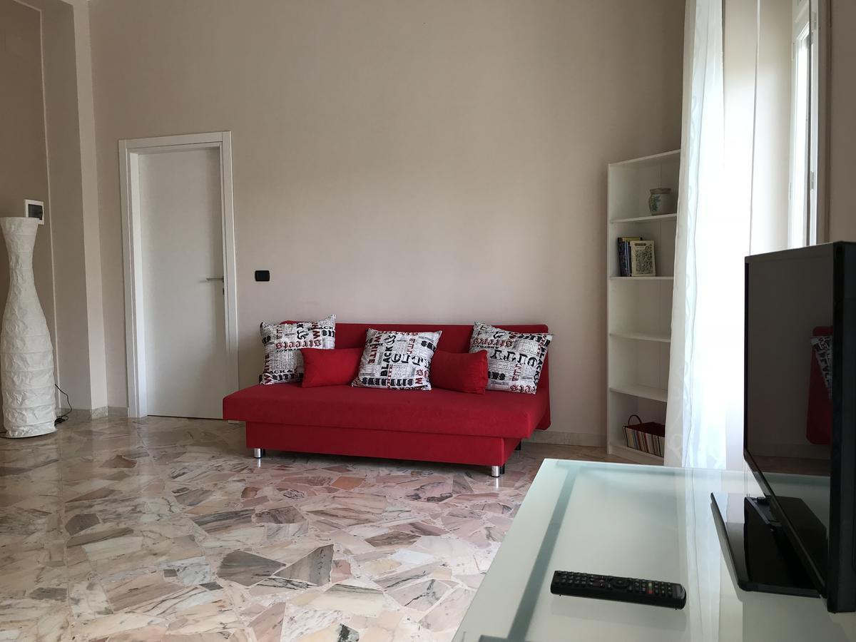 Le Torrette Rooms And Apartments Avola Exterior foto